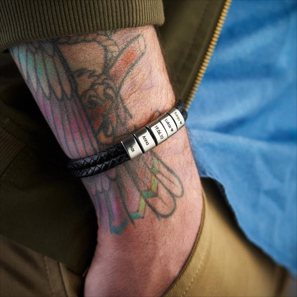 Bracelet double en cuir avec perles argentées personnalisées